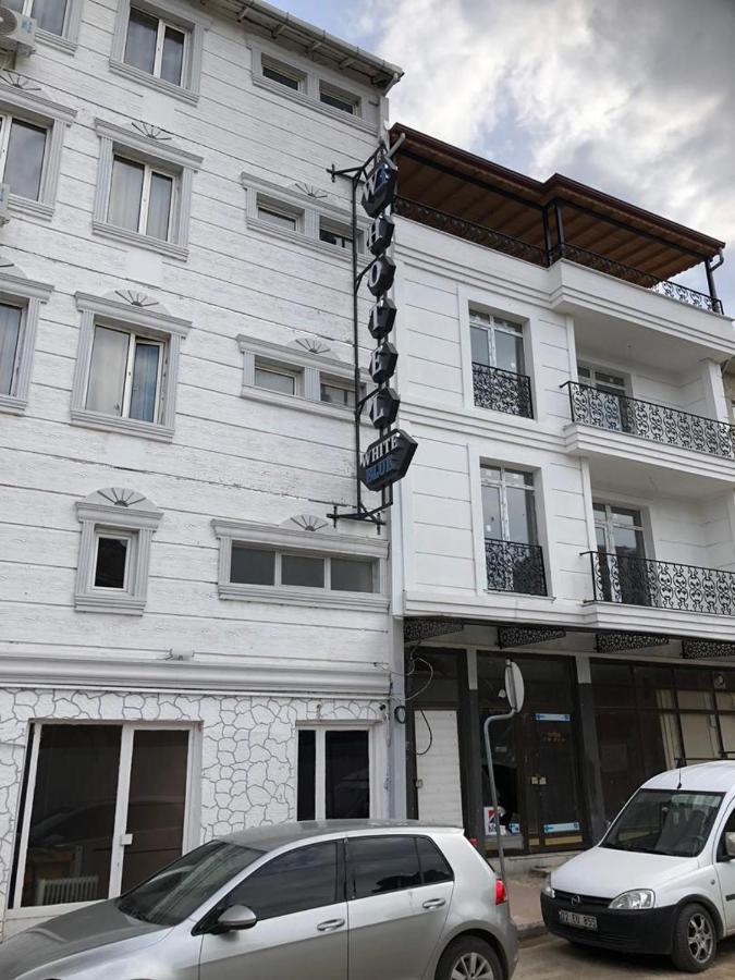 White Blue Hotel Edirne Bagian luar foto