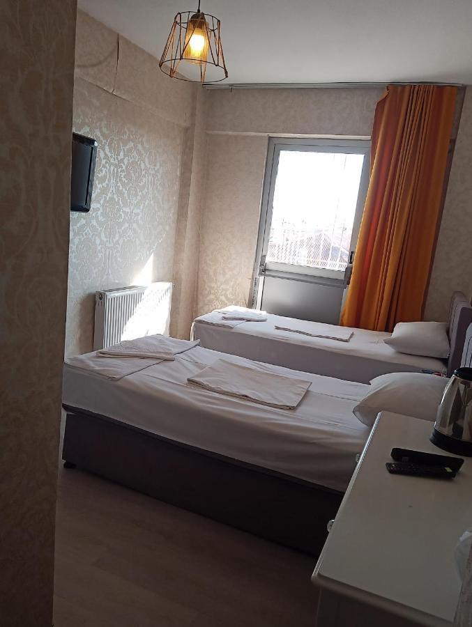 White Blue Hotel Edirne Bagian luar foto