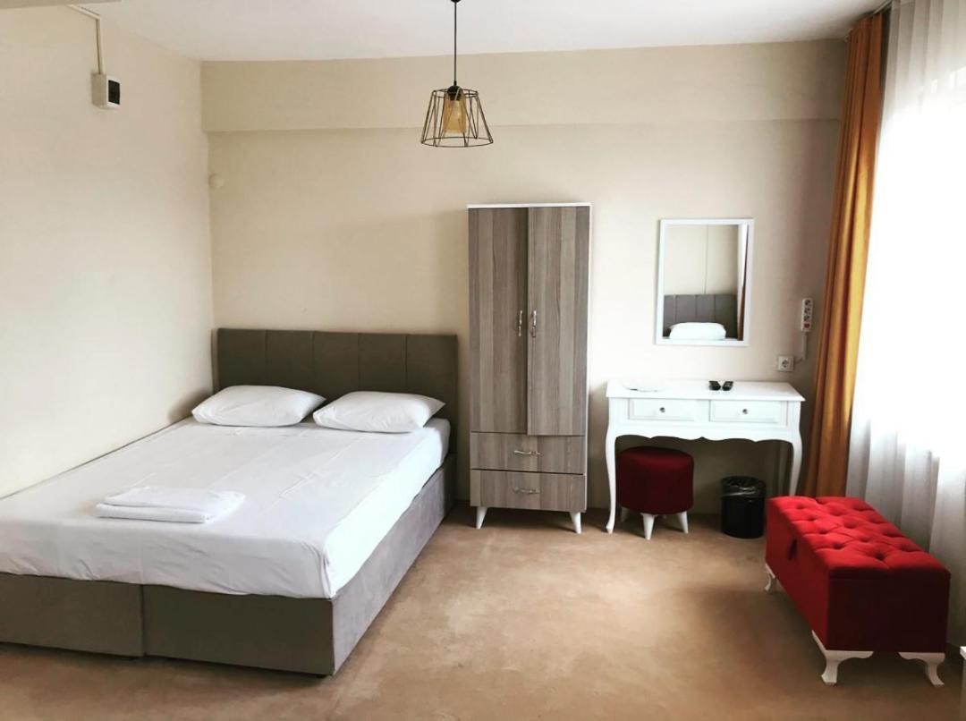 White Blue Hotel Edirne Bagian luar foto