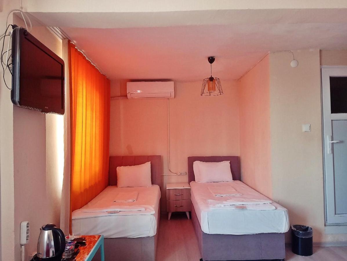 White Blue Hotel Edirne Bagian luar foto